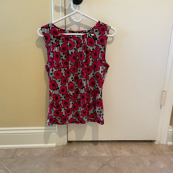 Tommy Hilfiger Tops - Tommy Hilfiger Pink Floral Tank Top